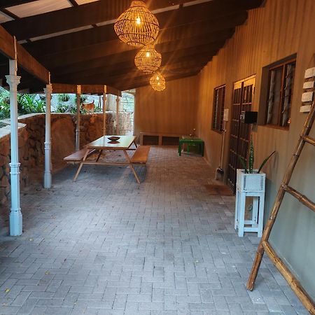 Arend Cottage Mbombela Exterior photo