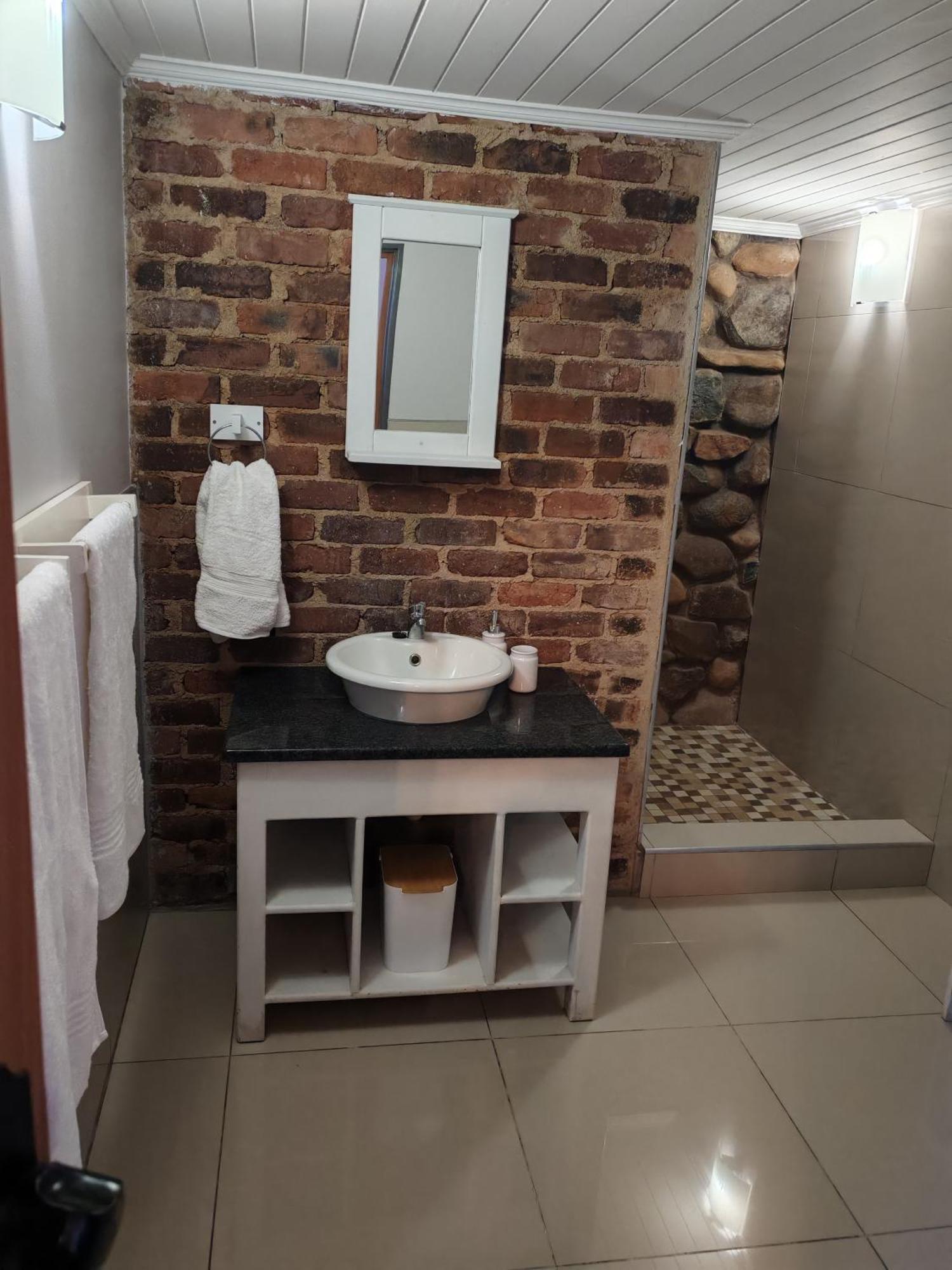 Arend Cottage Mbombela Exterior photo